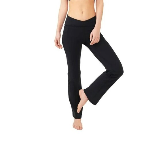 Free People FP Movement Shanti Straight Leg Pants Black XS NWOT - Picture 1 of 8